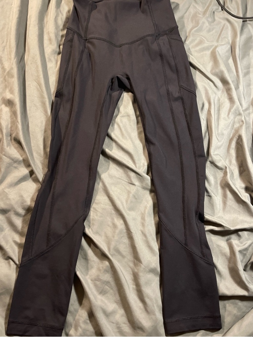 Lululemon black high-waisted leggings
